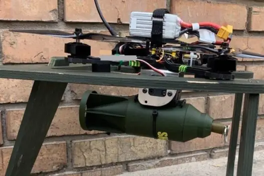 Розкриті технічні характеристики секретного українського FPV-дрона, що здатен підривати боєприпаси противника