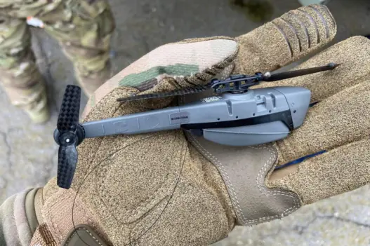 Розкриті технічні характеристики нанодрона Black Hornet, що знаходиться на озброєнні ЗСУ