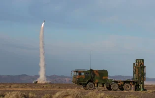 Американські розробники представили зенітну ракетну систему, що імітує китайський комплекс HQ-16