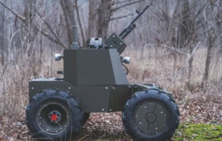 Українські розробники успішно випробували наземний роботизований комплекс Лють у бойових умовах
