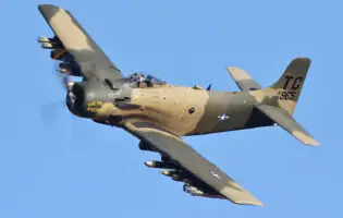 Розкриті технічні характеристики американського штурмового літака OA‑1K Skyraider II