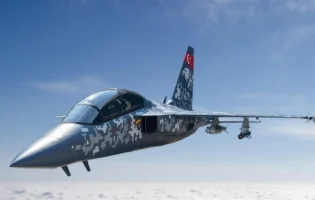 Розкриті технічні характеристики турецького військового літака Hürjet