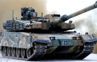 Розробники з Південної Кореї представили бойовий танк K2 Black Panther
