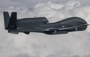 Розкриті технічні характеристики бойового дрона RQ‑4D Phoenix стандарту НАТО