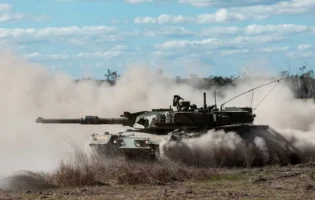 Розробники з Південної Кореї представили передовий бойовий танк K1A2