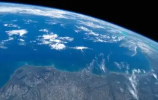 Американські вчені винайшли революційний метод видобутку природної енергії з океану