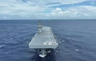 Розкриті технічні характеристики китайського десантного корабля Type 075 Hubei