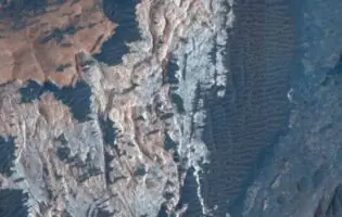Вчені NASA знайшли на Марсі унікальний мінерал, якого немає на Землі
