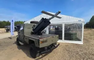 Розробники з Польщі створили інноваційну систему запуску дронів-камікадзе з гелікоптерів