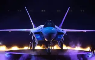 Розробники з Південної Кореї проектують винищувач KF-21 Boramae п’ятого покоління