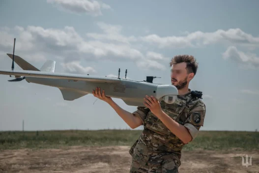 Розкриті технічні характеристики нового українського розвідувального дрона Лелека-100M2R