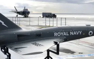 Британські розробники представили бойовий дрон Banshee Jet80, оснащений ракетою Rattler