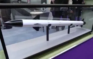 Британські розробники представили дешеву антидронову ситему перехоплення Skyhammer