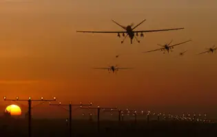 Американські розробники представили лазерну антидронову систему LOCUST LWS