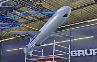 Польські розробники представили вітчизняну крилату ракету Lanca