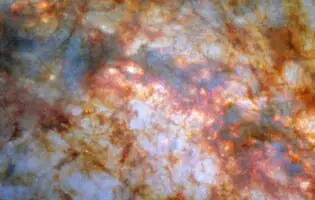 Космічний телескоп Hubble відкрив галактику, що створює зірки у десять разів швидше за Чумацький Шлях