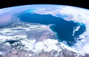 Науковці попередили, що одна із найбільших водойм світу незабаром зникне