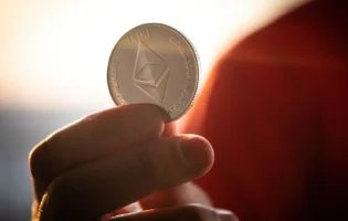 Криптовалютні аналітики прогнозують зростання Ethereum до  000