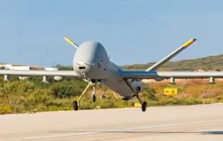 Ізраїльські розробники представили новітній розвідувальний дрон Hermes 900