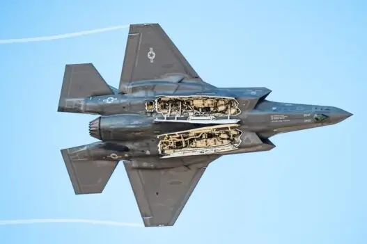 Розробники Lockheed Martin представили новітній винищувач F‑35A для ВПС Фінляндії
