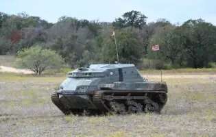Американські розробники представили новітнього військового робота RACER Heavy Platform