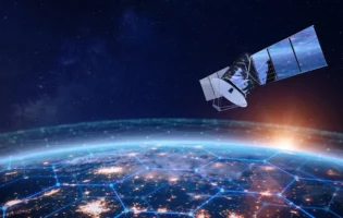 Китайські науковці побудують перший в історії космічний дата-центр