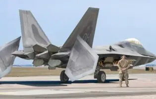 Розробники Lockheed Martin представили надзвуковий винищувач F‑22 Raptor