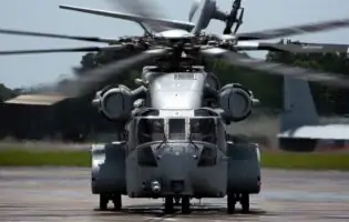 Розробники Sikorsky представили новітні військові гелікоптери CH-53K King Stallion