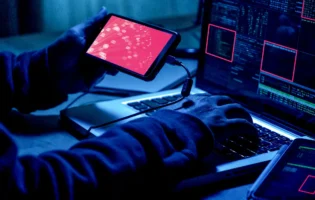 Російські хакери злили у даркнет секретні дані з британських військових баз
