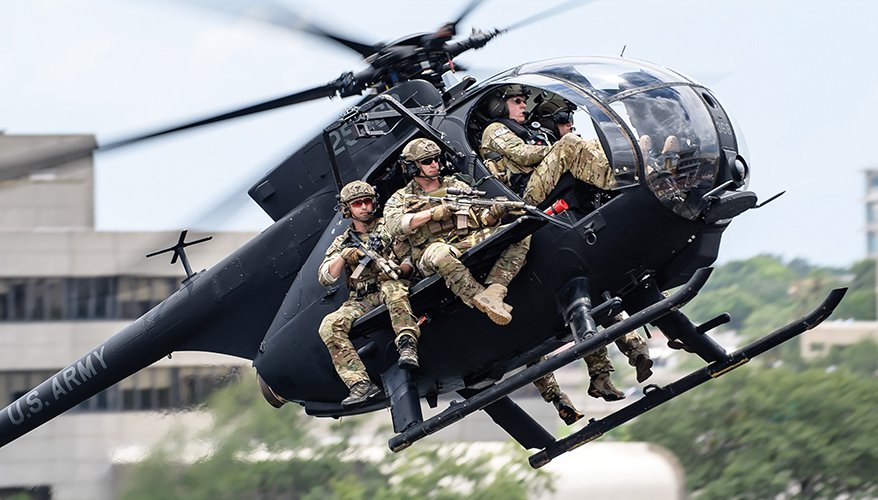 Розробники Boeing представили бойовий гелікоптер A/MH-6 Little