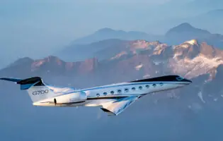 Американські розробники представили нові військові літаки G700