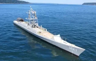 Розкриті технічні характеристики нового американського надводного дрона USX‑1 Defiant