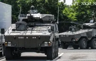 Японські розробники інтергували гармату Mk.44 Bushmaster на бойові панцерники