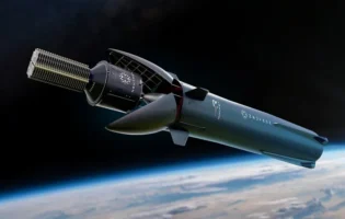 Перший запуск революційної космічної ракети Neutron перенесено через ризик втрати орбітальної платформи