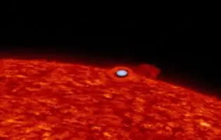 Вчені NASA довели існування подвійної зоряної системи, що викривляє простір і час