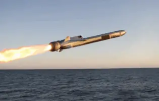 Американські розробники інтегрують крилаті ракети Naval Strike Missile у морські дрони
