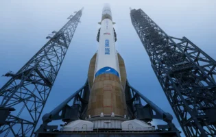 Blue Origin запускає нову космічну ракету Glenn напередодні місії NASA на Марс