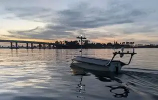 Розкриті технічні характеристики австралійського морського дрона Lightfish