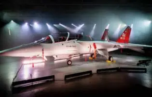 Розробники BAE Systems представили новітній реактивний літак T‑7A Red Hawk