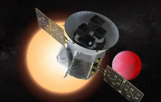 Астрономи зʼясували, що рідкісний червоний гігант Gaia BH2 обертається навколо сплячої чорної діри