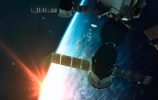 Китайські вчені першими у світі передали сигнал з орбіти Землі на 36 000 кілометрів за допомогою лазера