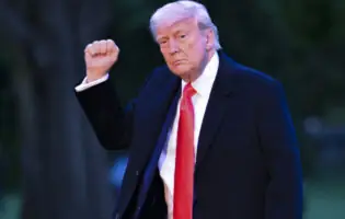 Регуляторна політика Дональда Трампа обвалила криптовалютний ринок