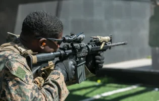 Розробники Colt представили новітній бойовий карабін M4A1
