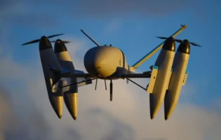 Американські розробники представили бойовий дрон P4 Transwing з функцією радіоелектронної боротьби