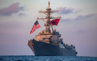 Розкриті технічні характеристики американського бойового есмінця USS Paul Ignatius класу Arleigh Burke