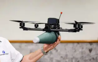 Тайванські розробники представили ударний FPV-дрон Overkill для Пентагону
