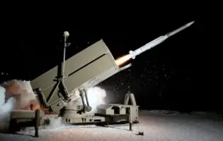 Американські розробники представили ракети AIM-120C‑8 для винищувачів F‑35A Lightning II