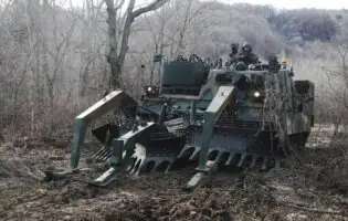 Розробники з Південної Кореї представили новітній танк K600 Rhino