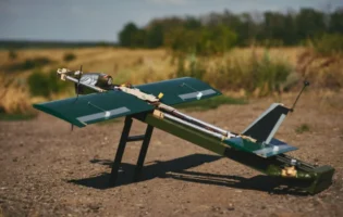 Розкриті технічні характеристики українського ударного дрона Блискавка
