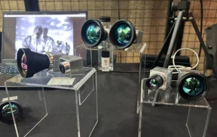 Українські розробники представили вітчизняні тепловізори для бойових платформ
